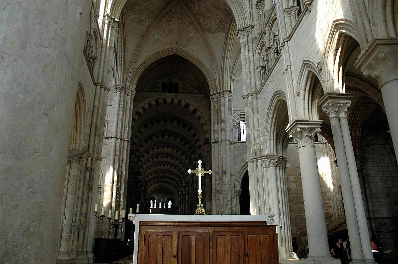 DSC_3703_Vezelay.jpg