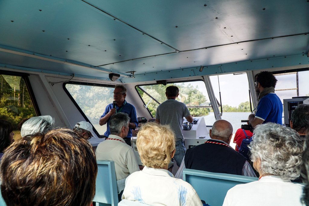 DSC00338.jpg - 16 In navigazione sul Po di Goro